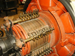 4A - Particolare turbina eccitatrice, oggi situata al "museo della tecnica elettrica dell'università di Pavia"