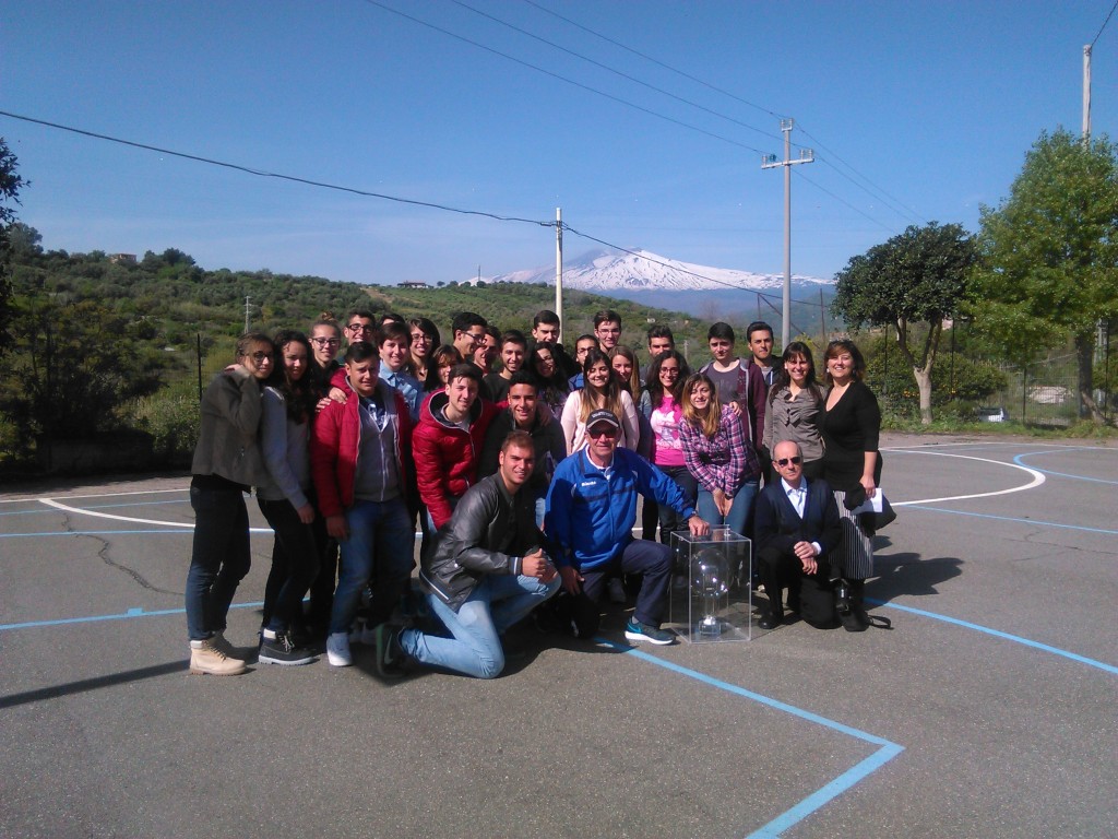 liceo-scientifico-giardini-naxos-2014-15-incontro-con-lelettricita-biografia